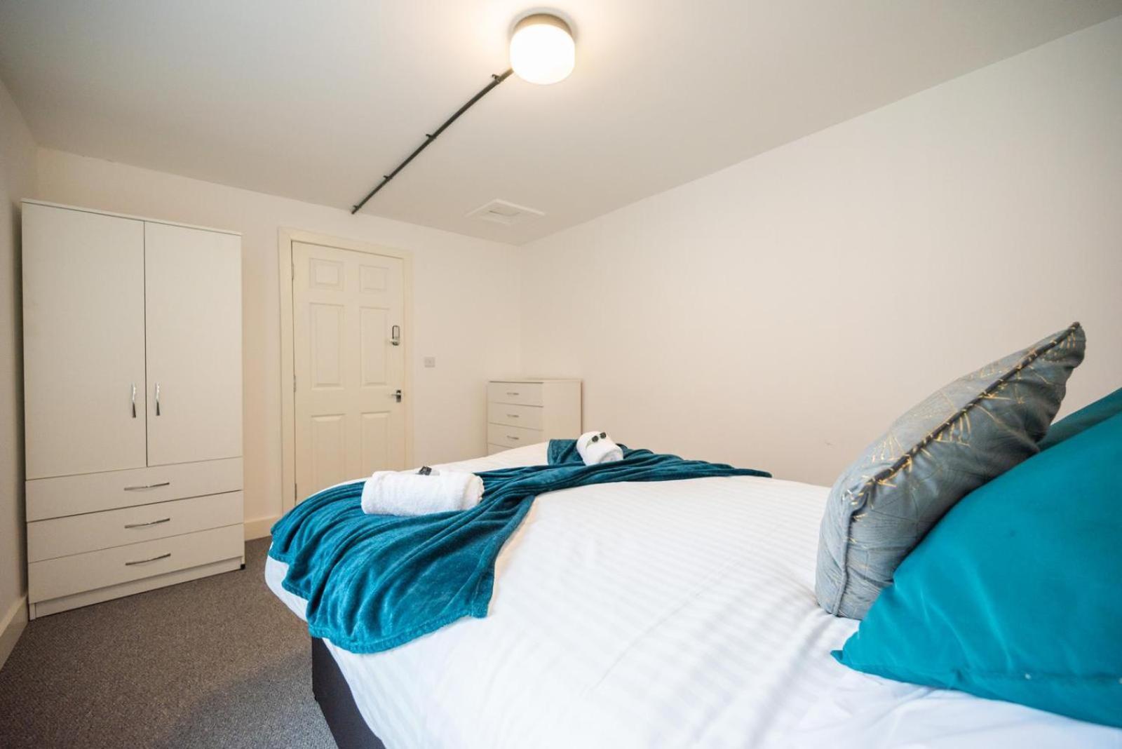 Pottery House By Yourstays Stoke-on-Trent